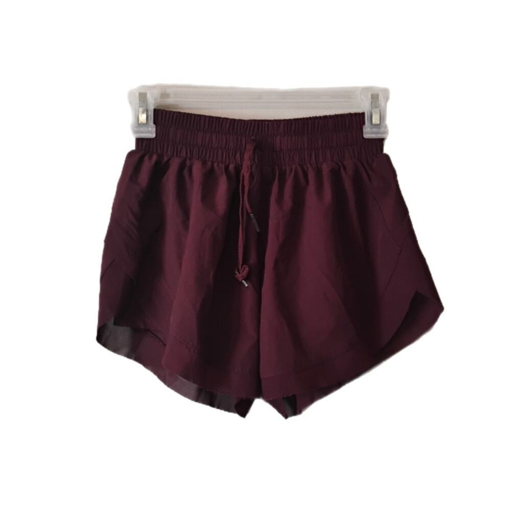 Women's Burgundy Shorts Size Small